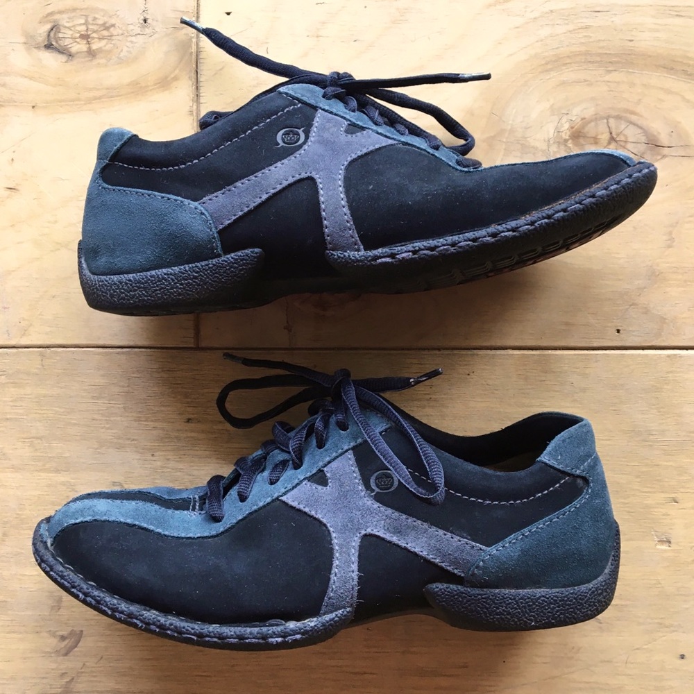Born Bowling Style Shoe Sz 9.5 / 41